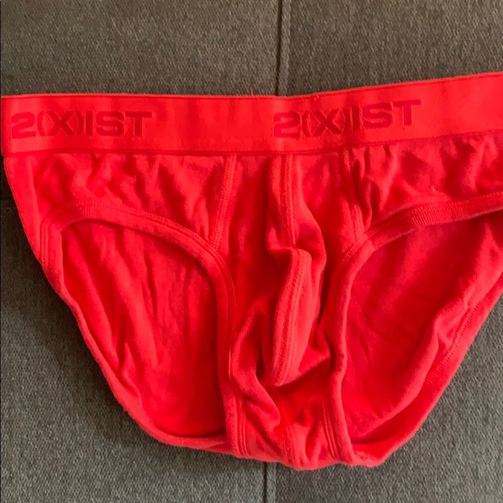 Red 2xist briefs, small
